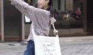 抖音网红街拍吃瓜视频是真的吗,真相还是炒作？